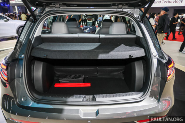 Proton eMas 5 CKD Malaysia dipertonton – tonneau cover baru, jarak gerak masih sama, dari RM56,800