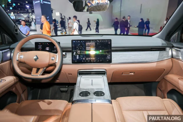TQ Wuling Huajing S buat penampilan di KLIMS – SUV PHEV 1.5T 6-tempat duduk, dibangun bersama Huawei
