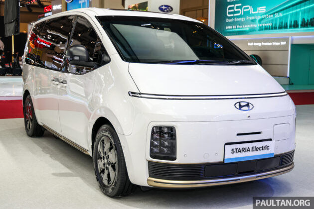 Hyundai Staria Electric tampil di Indonesia — 218 PS, 430 km WLTP, kerusi VIP; 1.6T hibrid turut diperkenal