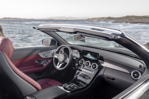 Mercedes-Benz C-Class Coupe 与 Cabriolet 小改款发布