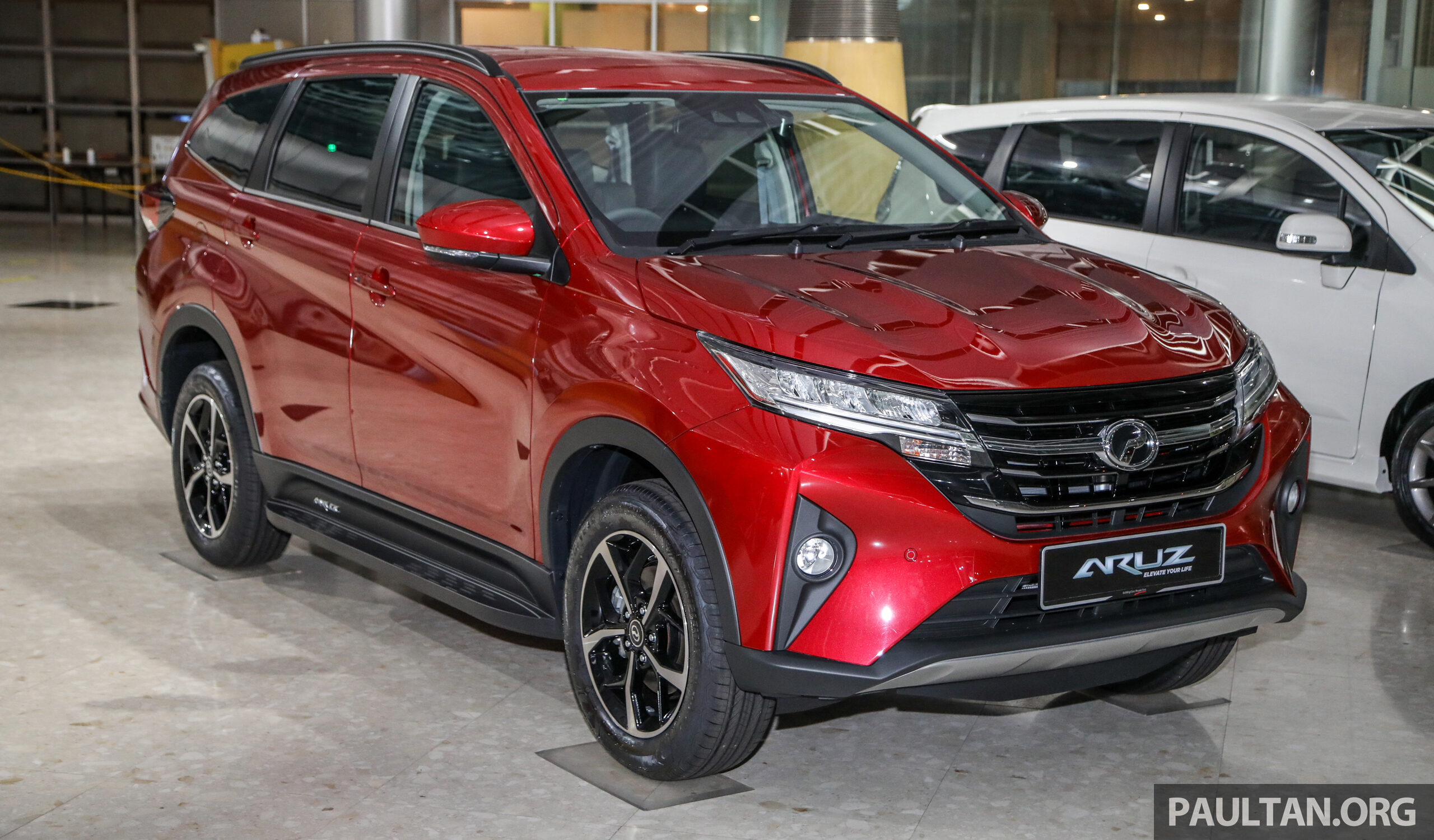 官方预告释出!Perodua Aruz Black Edition 即将推出?