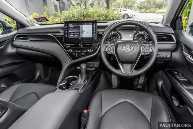 初步试驾: 2022 Toyota Camry 2.5V小改款, 动力提升有感