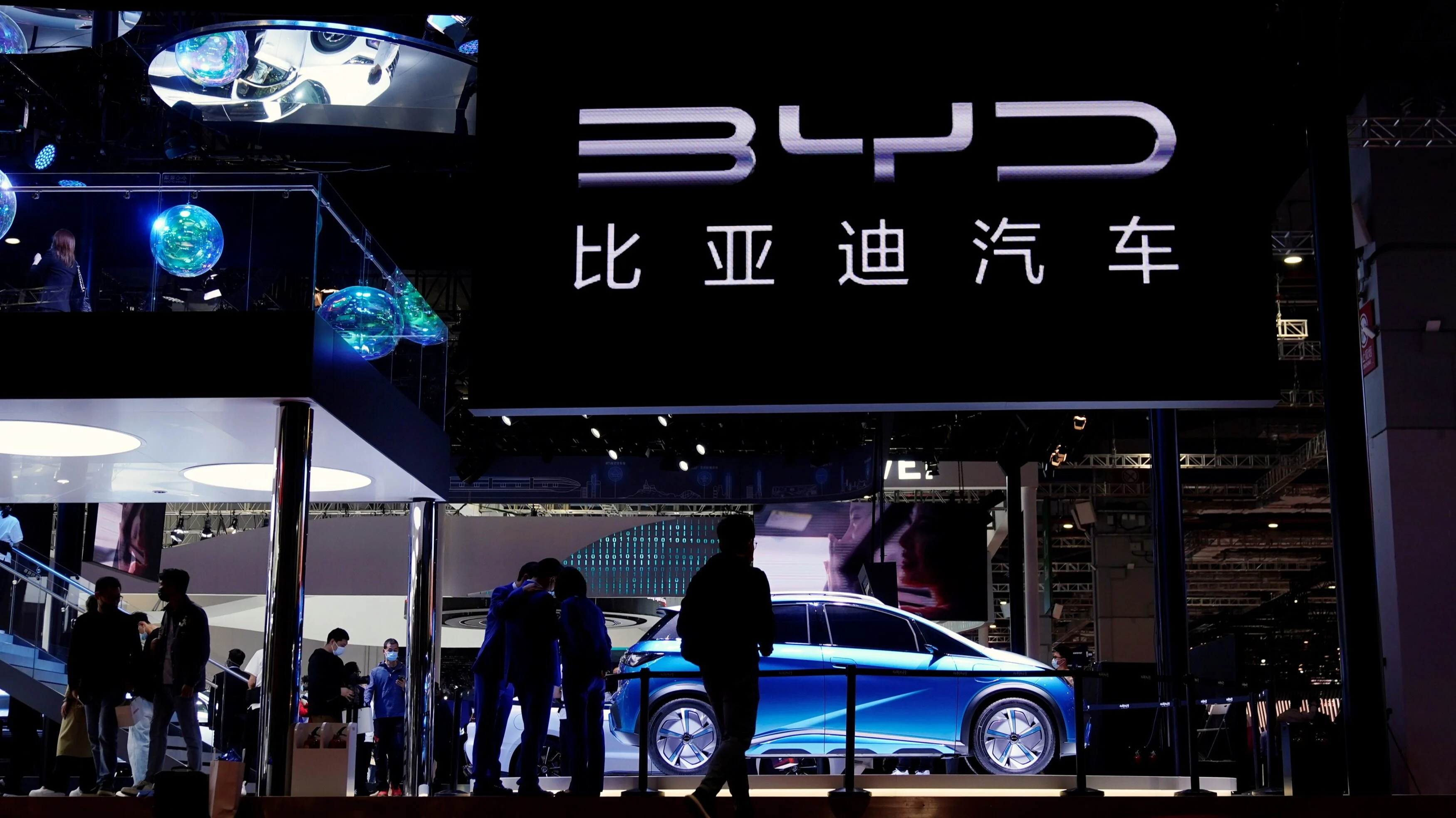比亚迪、小鹏、理想、极氪、广汽埃安等中国车企将采用 Nvidia Drive Thor 芯片，以提高自动驾驶、人工智能技术