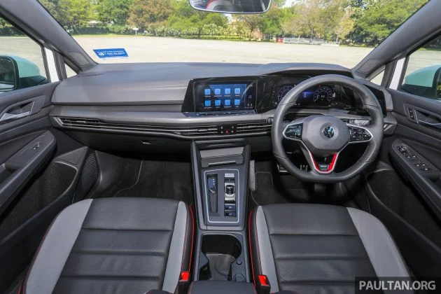 新车试驾: Volkswagen Golf GTI MK8, 为粉丝而造的钢炮