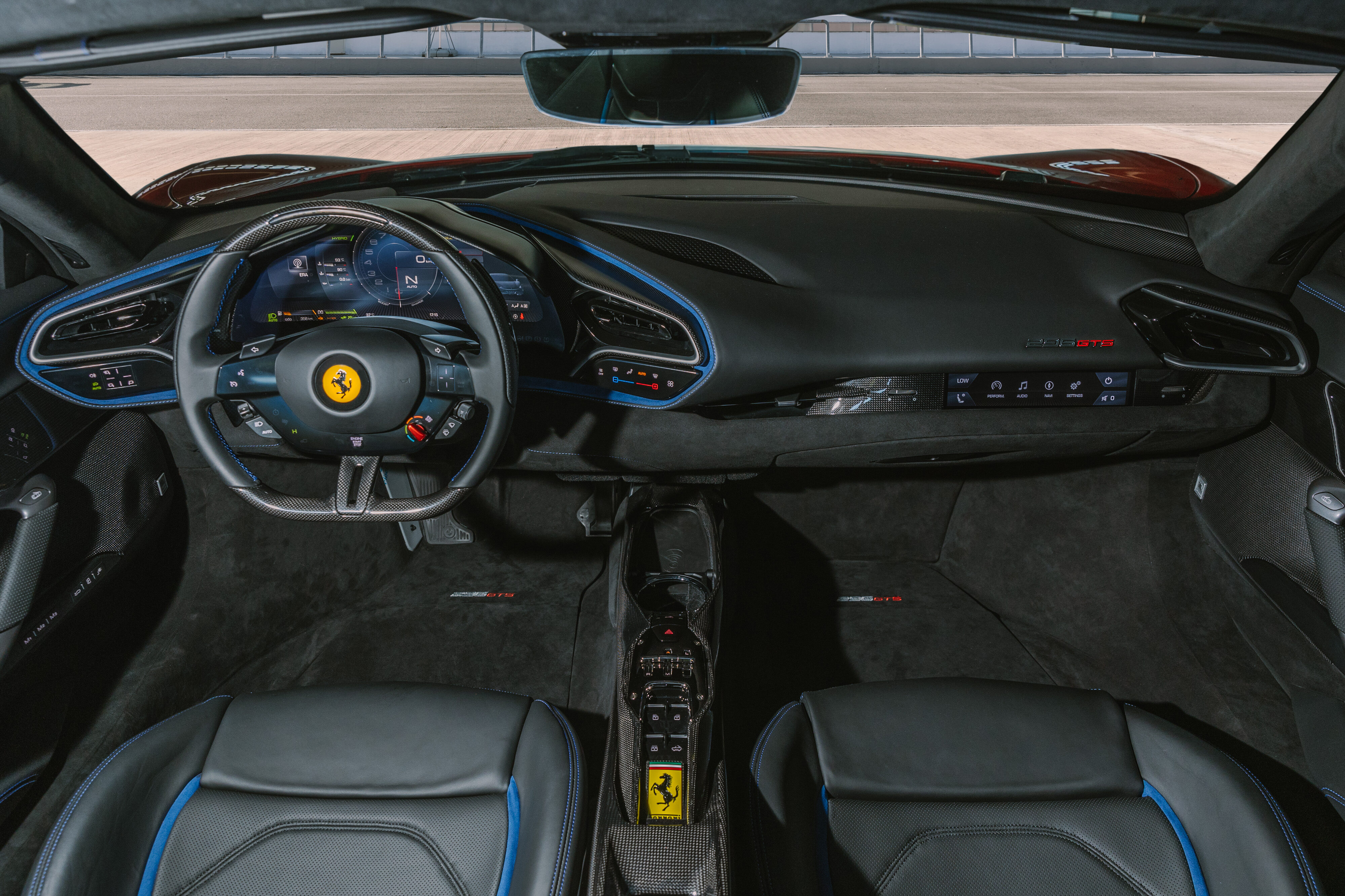 硬顶敞篷 Ferrari 296 GTS 东南亚首秀!未含税售RM1.4m