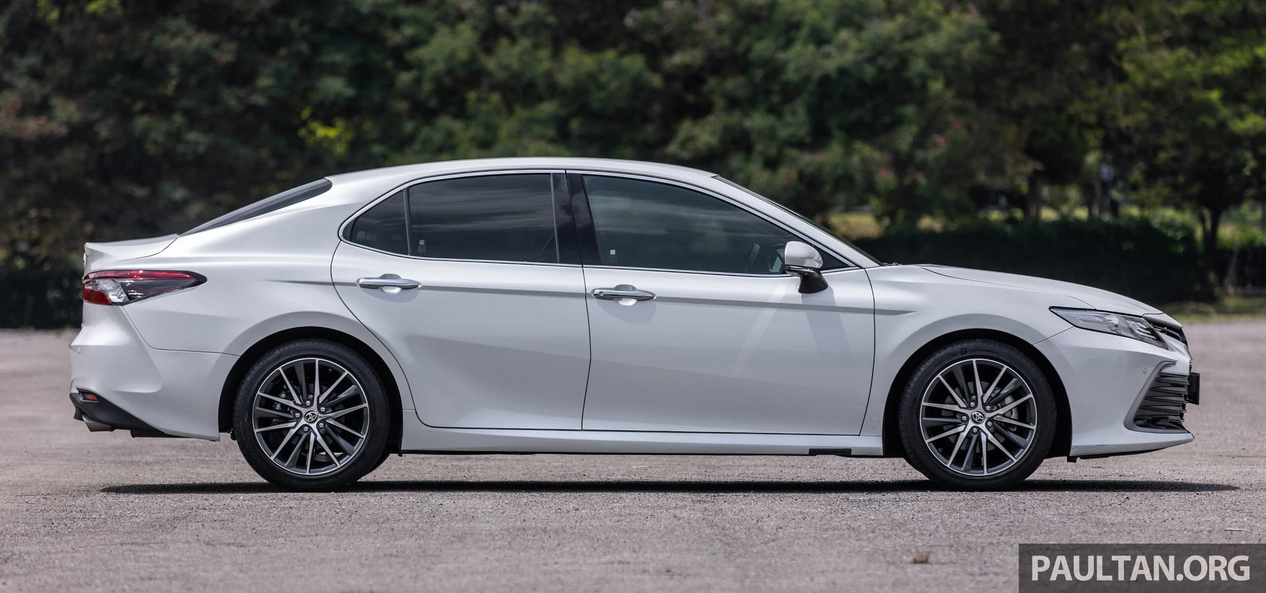 试驾:2022 Toyota Camry 2.5V 小改款,全方面近乎完美