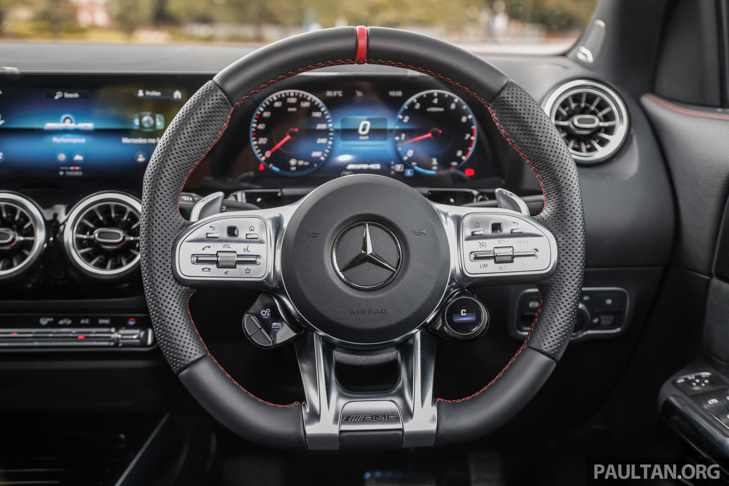 试驾:Mercedes-AMG GLA 35,独步车坛,毫无敌手?