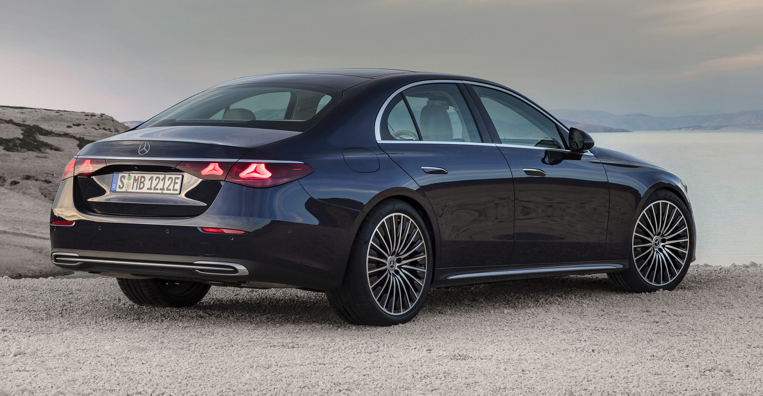 全新大改款 W214 Mercedes-Benz E-Class 官图正式发布