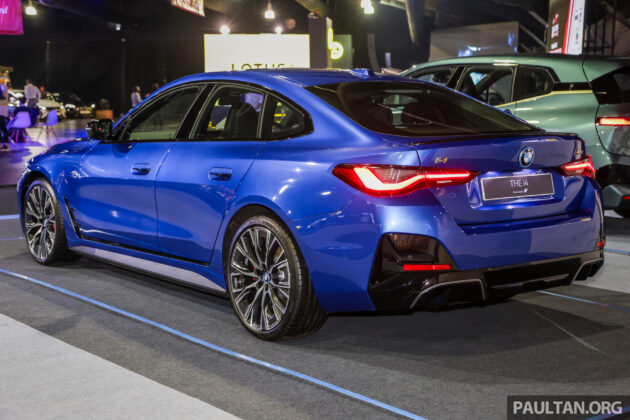 BMW i4 M50 纯电动高性能四门跑房于大马车展首次亮相, 双马达四驱配置, 3.9秒破百, 续航510公里, 售价从43万起