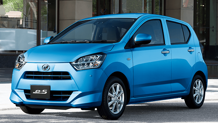 贸工部长东姑扎夫鲁到访日本亲身体验电动版 Daihatsu Mira 原型车;大马版电动 Perodua Axia 已在计划当中?