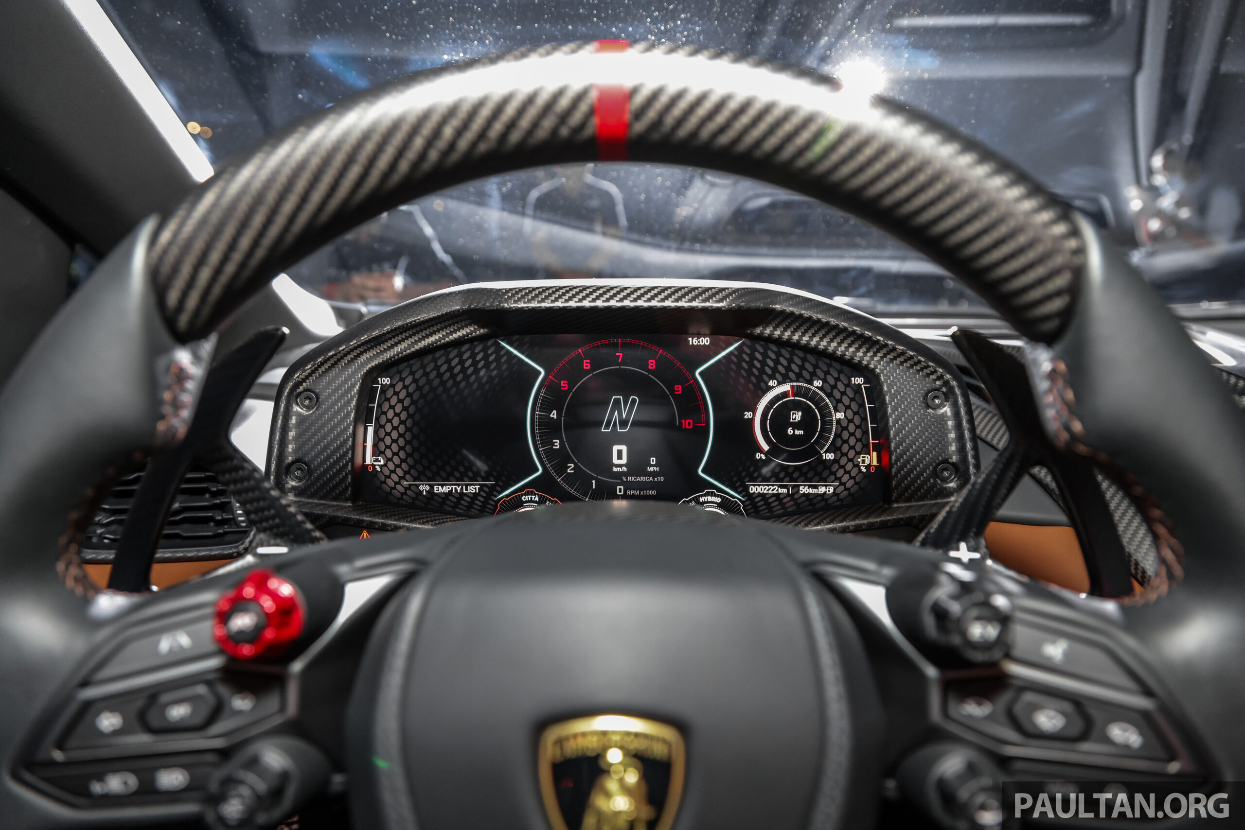 Lamborghini Revuelto 本地首秀,不计税售250万令吉起