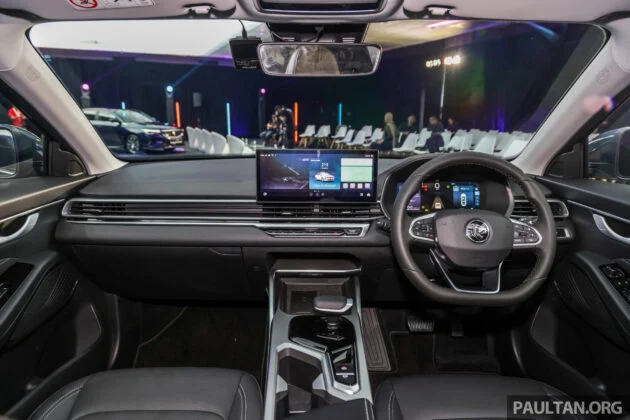 2023 Proton S70 简单试驾心得, 舒适却也有不错的操控