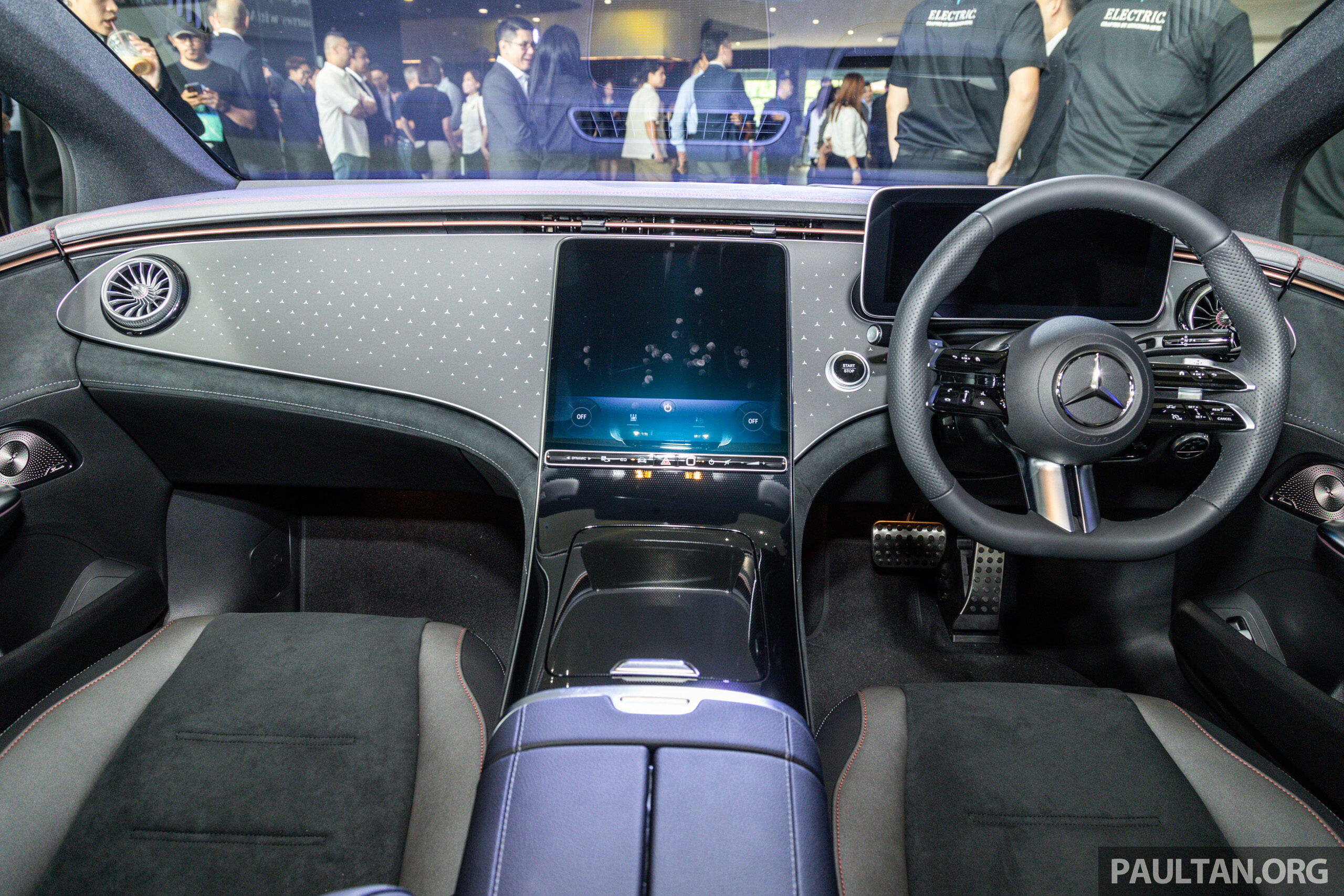 2024 Mercedes-Benz EQE 350+ Electric Art Line / AMG Line 本地发布!续航里程达682公里,售价从RM379,888起