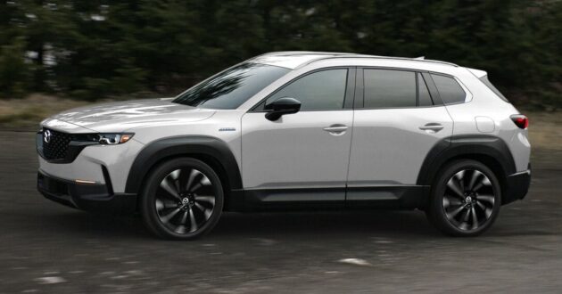 2025 Mazda CX-50 Hybrid 美国首发, 采用与 Toyota RAV4 同一组的Hybrid油电系统, 综合油耗数据6.2L/100km