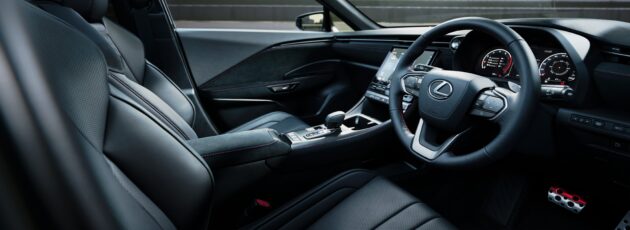 Lexus LBX Morizo RR 量产版规格确认, 搭载1.6L三缸涡轮引擎+四驱系统, 可选手排或自排变速箱, 将在全球市场开卖