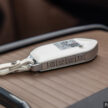 2024 Kia EV9 六人座实拍+简单试驾心得分享: 要价37.5万的纯电动大型豪华SUV, 科技感拉满但有些配备不太实际?