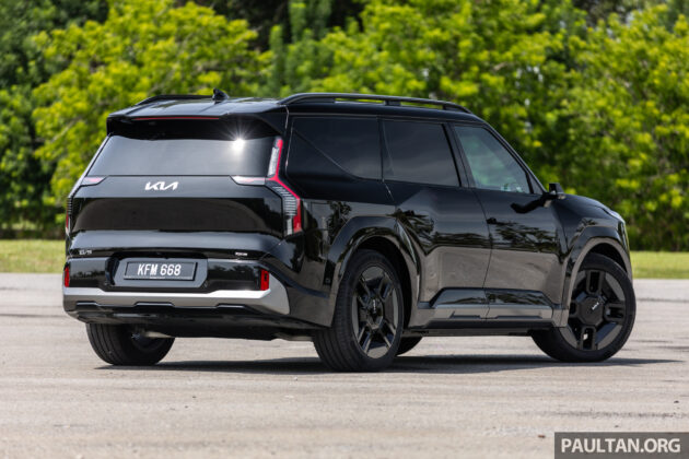 2024 Kia EV9 六人座实拍+简单试驾心得分享: 要价37.5万的纯电动大型豪华SUV, 科技感拉满但有些配备不太实际?