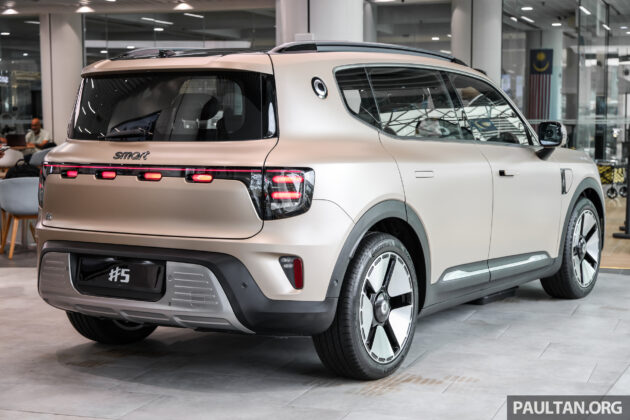 smart #5 本地正式发布, 分 Premium 与 Brabus 两个版本, 最快3.8秒破百, 续航最长590公里, 售价从19.98万令吉起