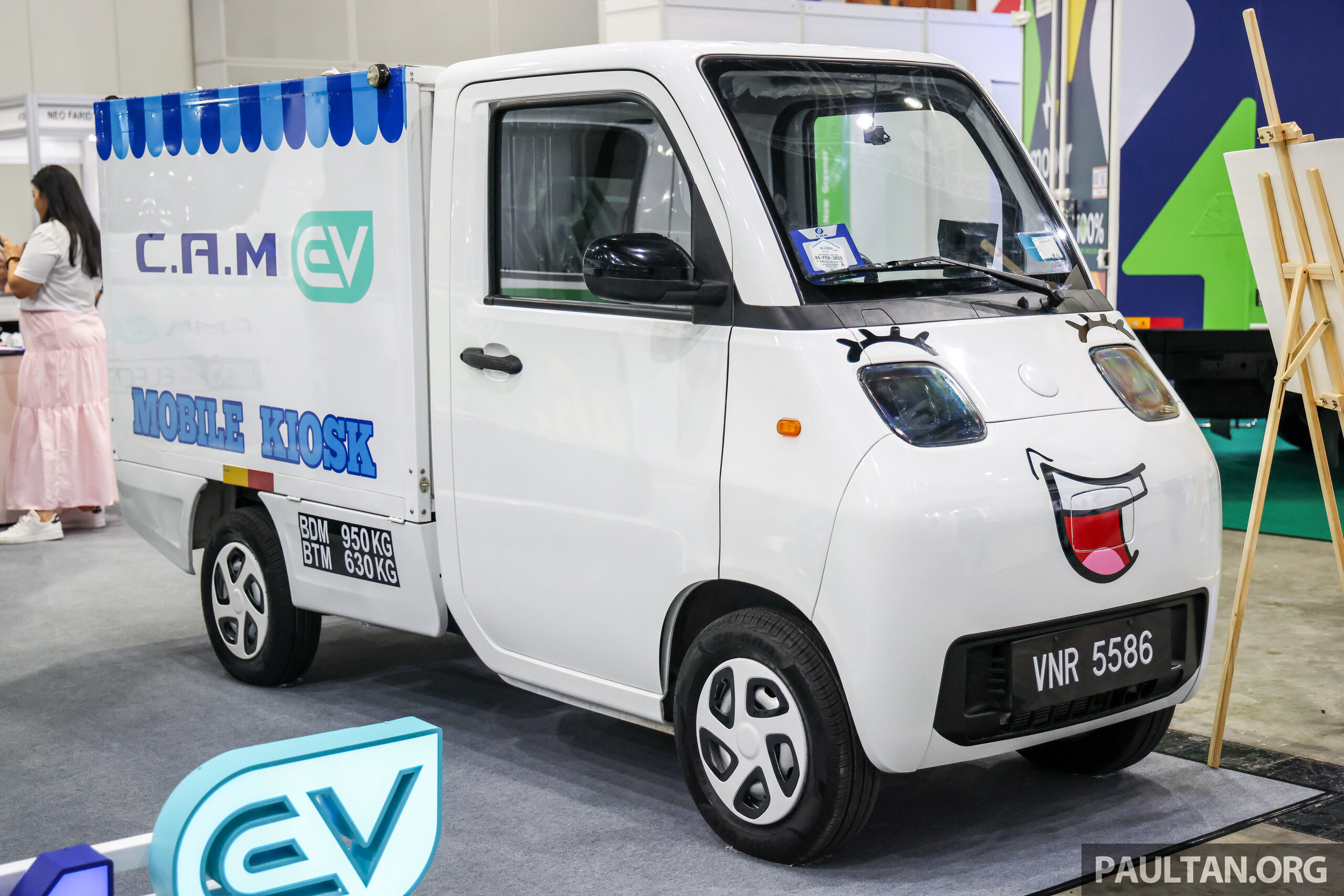 CAM EV Microvan 瞄准2026年第二季度登陆大马，基于 Nextem Vaquita 打造的单座纯电动货车，预售价RM65k