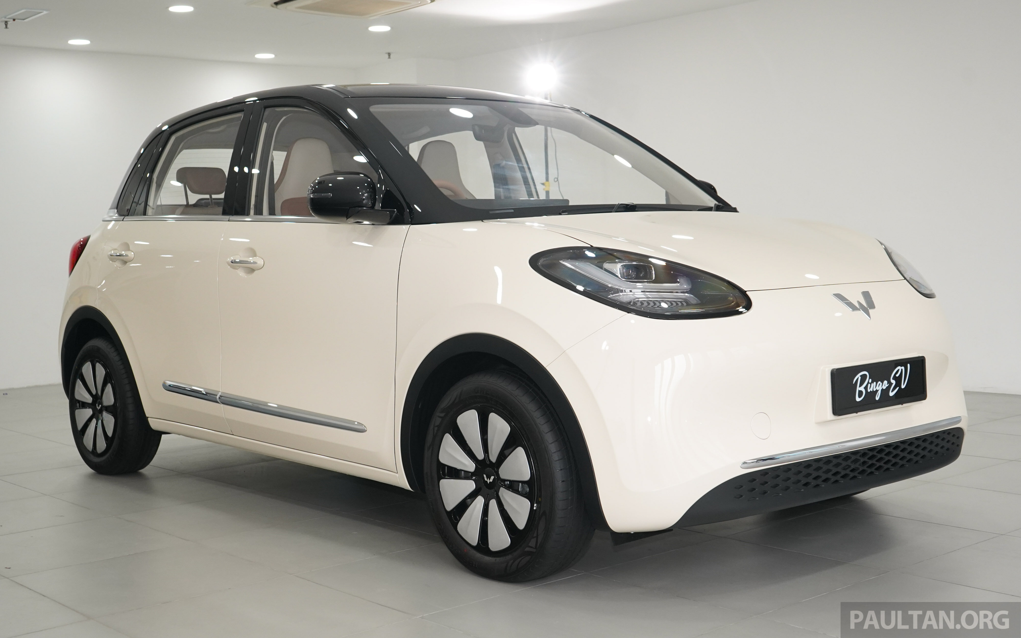 TQ Wuling Bingo 开始在大马交付,新增盲点侦测系统等多项驾驶辅助功能;两个等级可选,售价从RM62,800起跳