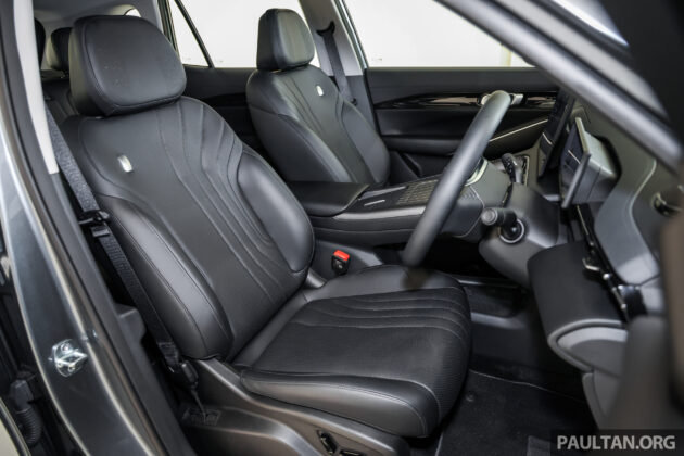 2026 Proton eMAS 7 PHEV 开启预购, 搭1.5L NA四缸引擎+电动马达, 油电综合里程可达1,065公里, 预估价RM110k起