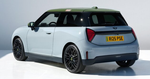2026 MINI Paul Smith Edition 限量版本地开售, 与英国知名设计师Paul Smith合作, 续航里程402公里, 售价22.2万起