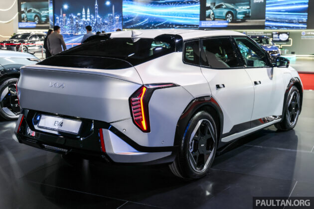 Kia EV4, EV5 与 PV5 电动车亮相我国车展, 评估是否来马