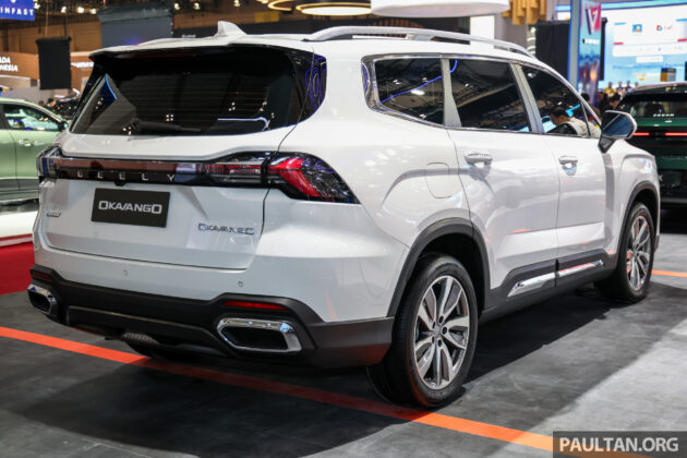 吉利 Geely Okavango 印尼公开亮相, 小改款豪越L的外观搭配本地 Proton X90 的内装, 将是我国未来小改款X90的雏型?