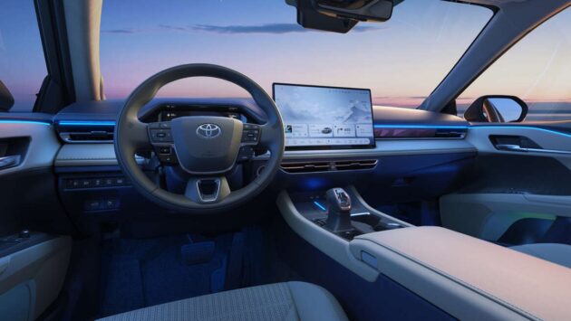 2026 Toyota Camry 小改款中国首发, 内装大改, 屏幕更大