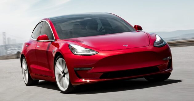 美国强制性召回逾2万辆 Tesla Model 3 与 Model Y, 因头灯组过亮, 已远超该国法规上限, 或对其他驾驶者驾驶视线构成影响