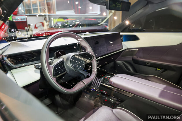 Mazda CX-6e 下月初将在泰国发布, 基于长安深蓝 S07 合作开发而成的D-Segment SUV, 续航里程484公里, 我国或难以引进