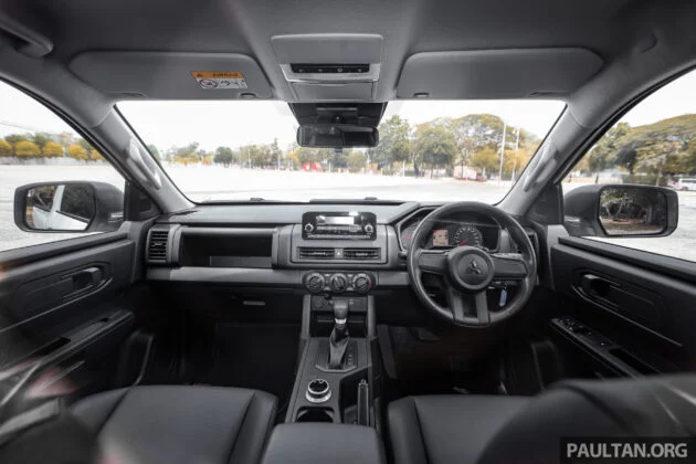图集:2026 Mitsubishi Triton Single Cab AT,售价RM108k