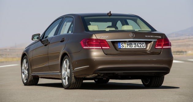 E-Klasse, E 300 BlueTec HYBRID, Limousine Elegance, (W 212), 201