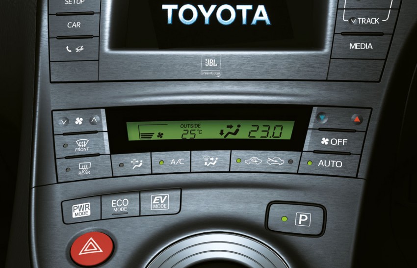 Facelifted Toyota Prius is here – RM139,900 to RM145,500 88960