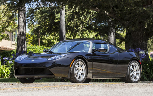 2008_Tesla_Roadster_02_0 George Clooney’s Tesla Roadster up for auction