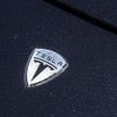 George Clooney’s Tesla Roadster up for auction