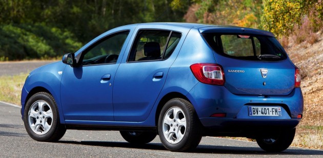 2013 Dacia Sandero-04 New Dacia Logan and Sandero hatch heading to Paris