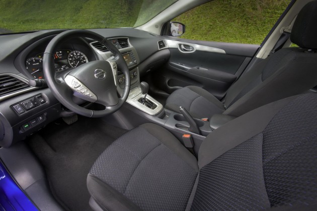 2013 US Sentra-03 New Nissan Sylphy is the 2013 Nissan Sentra in USA