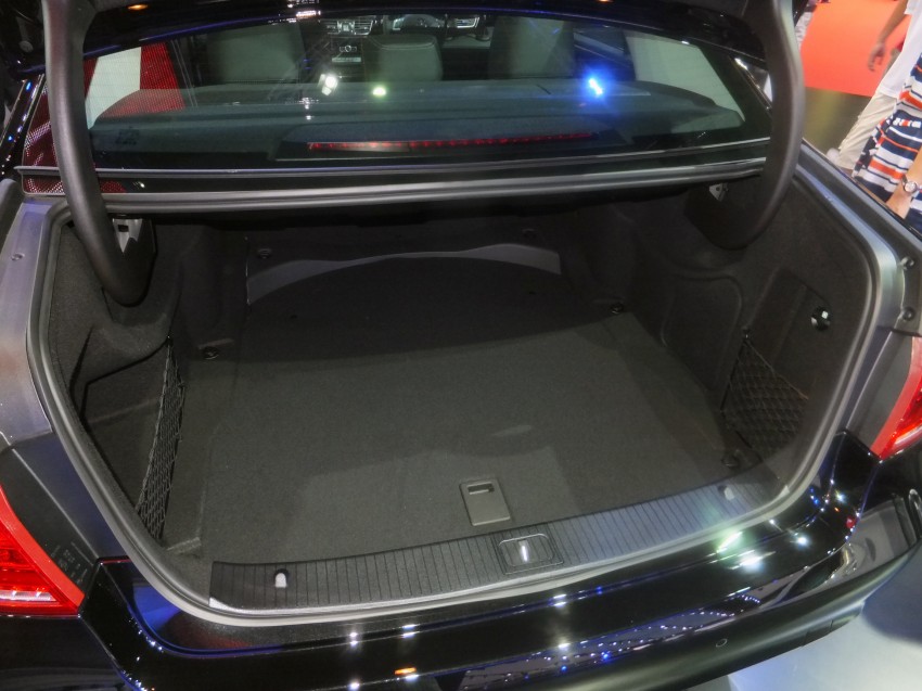 W212 Mercedes-Benz E-Class facelift at Bangkok show 164342