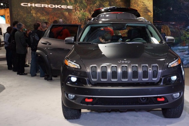 2014 Jeep Cherokee-21