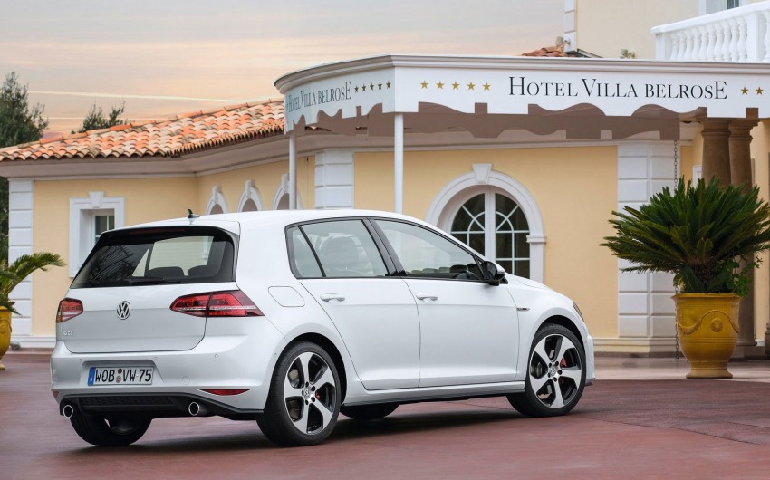 GALLERY: Volkswagen Golf GTI Mk7 on location 172547