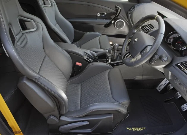 renault megane rs 265 trophy 03