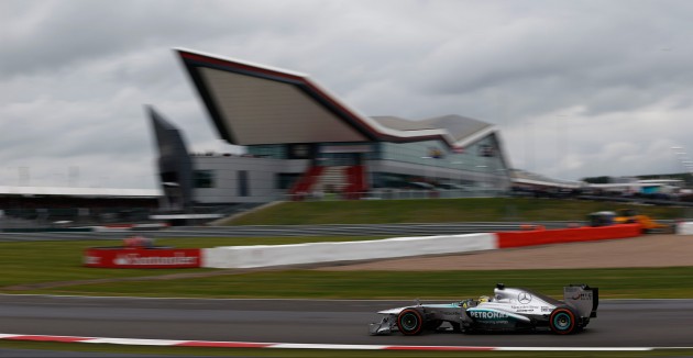 2013_British_GP_FP2_09