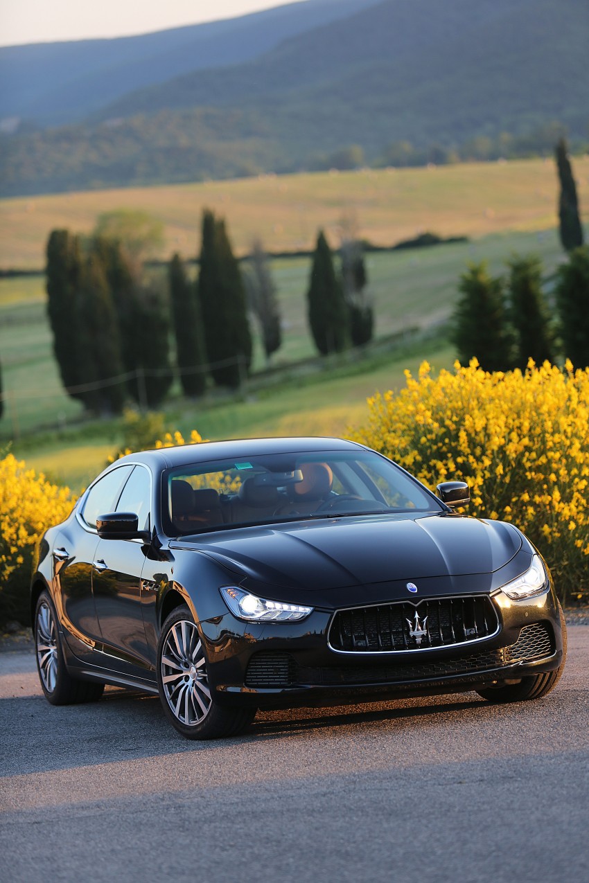 Maserati Ghibli sedan: new mega gallery released 189688