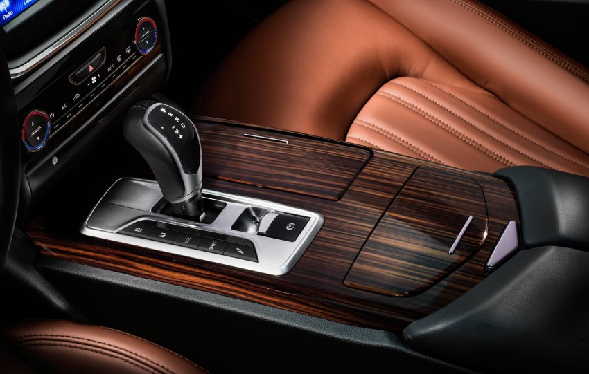 Maserati Ghibli sedan: new mega gallery released 188821