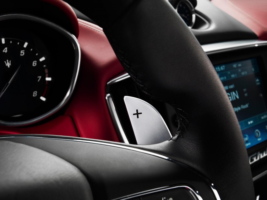 Maserati Ghibli sedan: new mega gallery released 188836