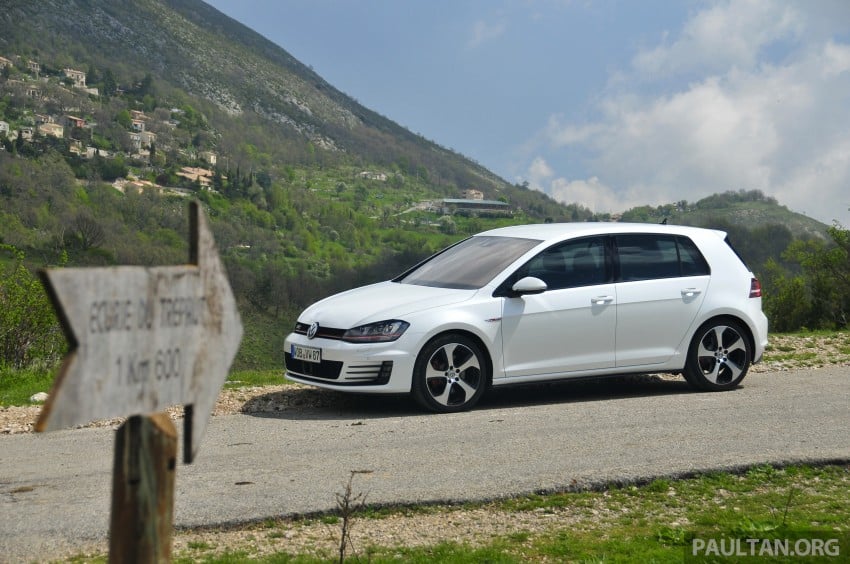 DRIVEN: New 220 PS Volkswagen Golf GTI Mk7 tested 189457