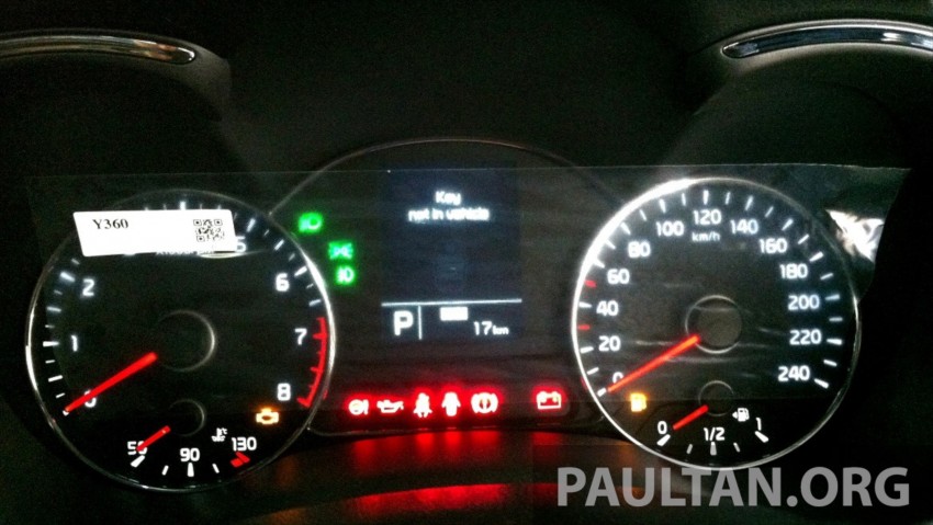 GALLERY: Kia Cerato at the showroom with brochure 184363