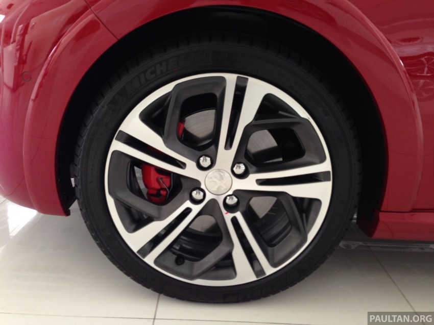 Peugeot 208 GTi on display in Blue Box Glenmarie 201408