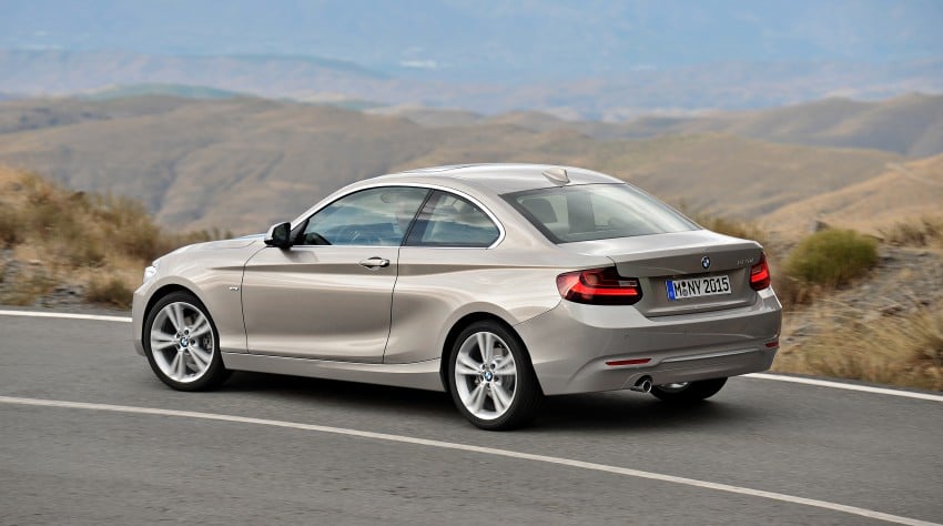 New BMW 2 Series Coupe and M235i unveiled in full 206480
